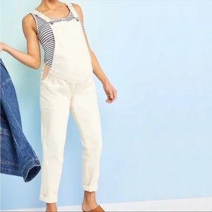 Old Navy maternity overalls